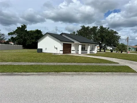 6191 Drucker Circle Port Charlotte FL 33981