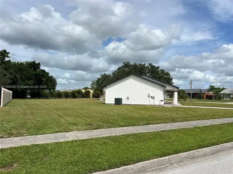 6191 Drucker Circle Port Charlotte FL 33981