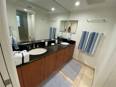 6917 Collins Avenue Miami Beach FL 33141