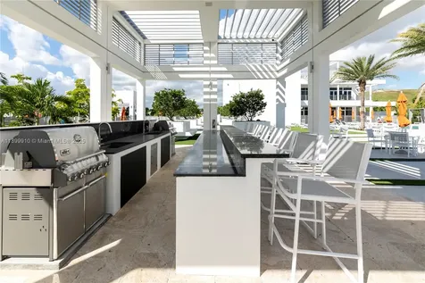 10245 NW 63rd Terrace Doral FL 33178