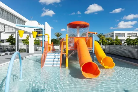 10245 NW 63rd Terrace Doral FL 33178