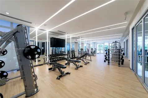 10245 NW 63rd Terrace Doral FL 33178