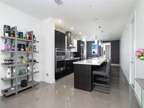 10245 NW 63rd Terrace Doral FL 33178
