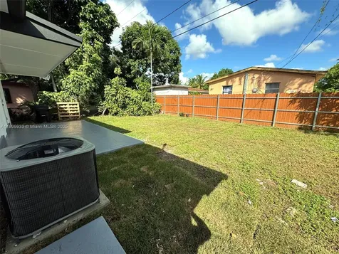 275 NE 173rd Street North Miami Beach FL 33162