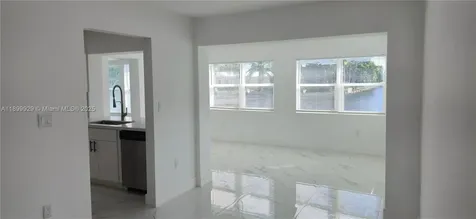 4404 NW 46th Way Tamarac FL 33319