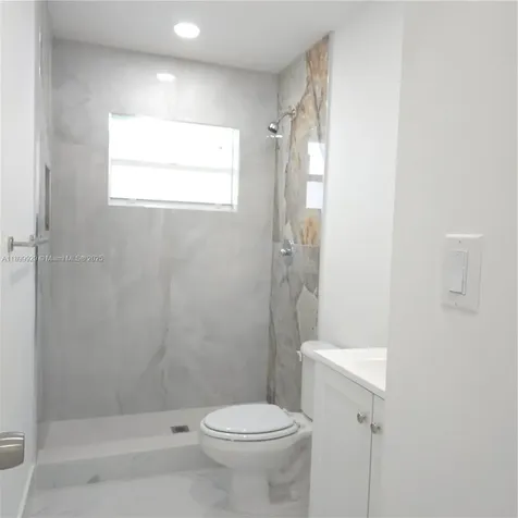 4404 NW 46th Way Tamarac FL 33319