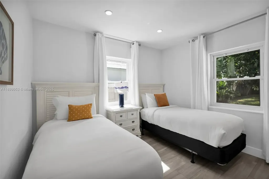 1315 NE 16th Avenue Fort Lauderdale FL 33304