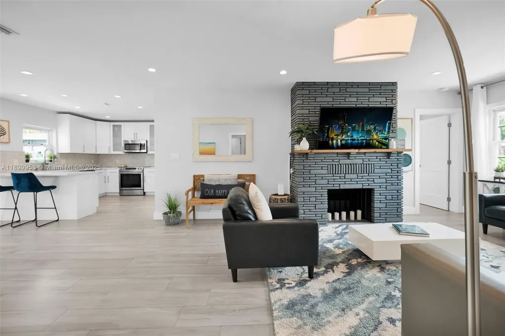 1315 NE 16th Avenue Fort Lauderdale FL 33304