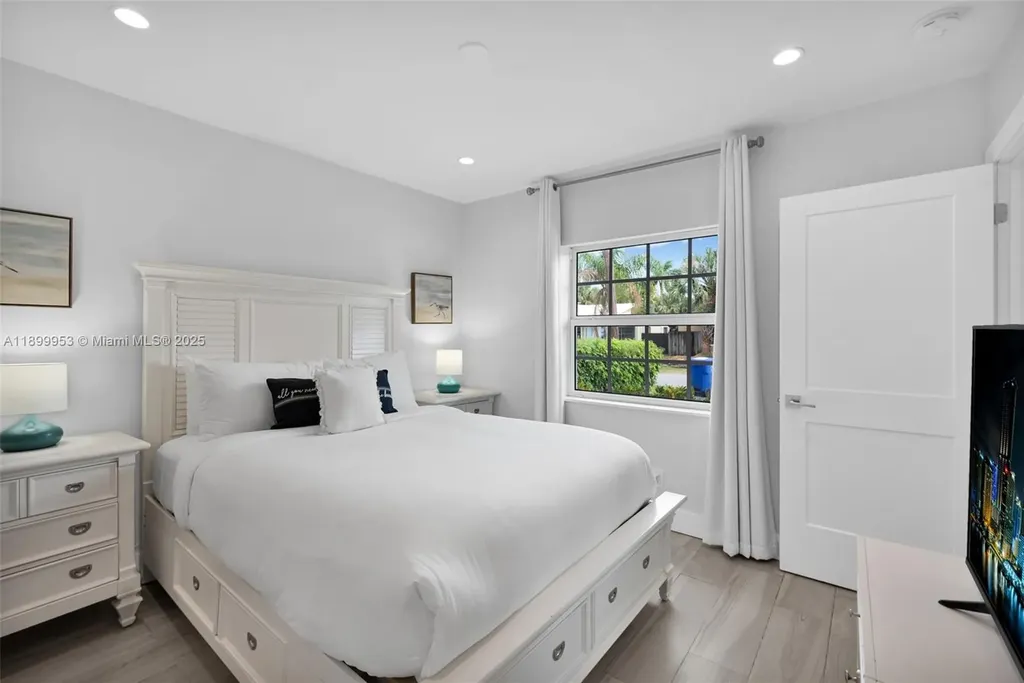 1315 NE 16th Avenue Fort Lauderdale FL 33304