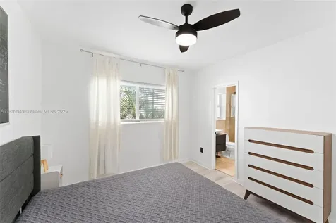 1515 West Avenue Miami Beach FL 33139