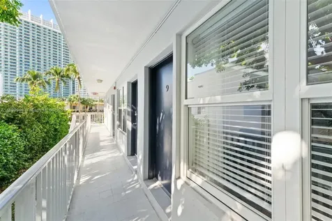 1515 West Avenue Miami Beach FL 33139
