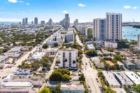 1515 West Avenue Miami Beach FL 33139