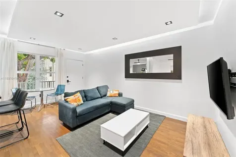 1515 West Avenue Miami Beach FL 33139