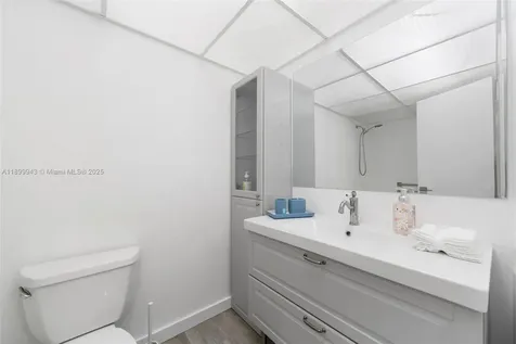 210 172nd Street Sunny Isles Beach FL 33160
