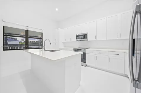 19504 SW 324th Street Homestead FL 33030