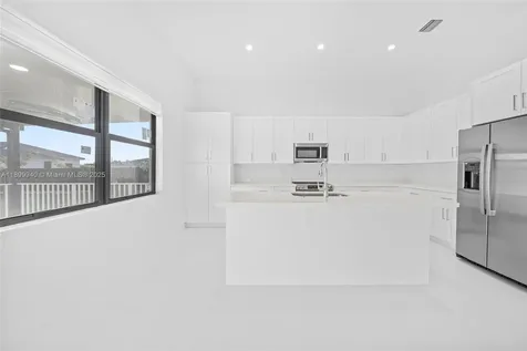 19504 SW 324th Street Homestead FL 33030