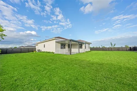 19504 SW 324th Street Homestead FL 33030