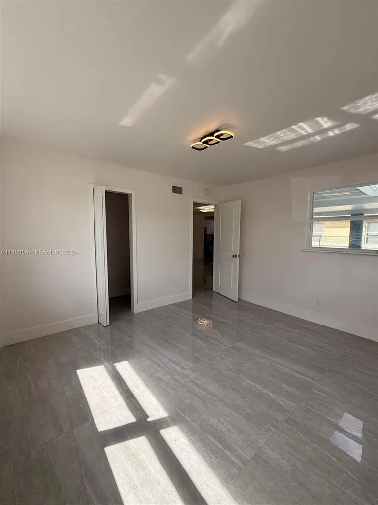 809 NW 12th Avenue Fort Lauderdale FL 33311