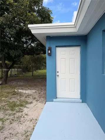 809 NW 12th Avenue Fort Lauderdale FL 33311