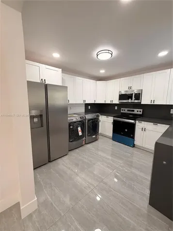 809 NW 12th Avenue Fort Lauderdale FL 33311