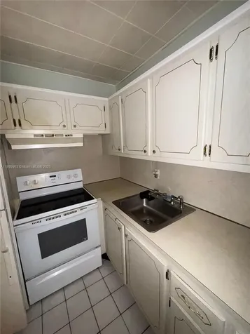 211 Coventry I West Palm Beach FL 33417