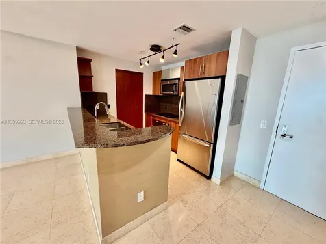 300 S Biscayne Boulevard Miami FL 33131