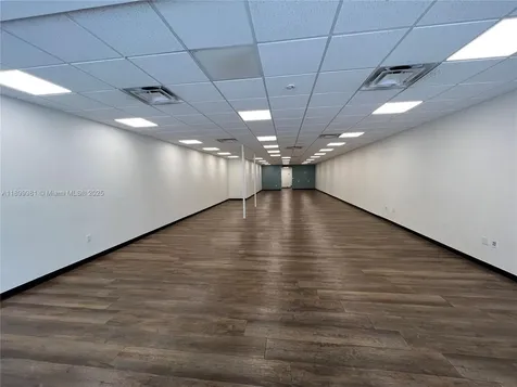 308 Miracle Mile Coral Gables FL 33134