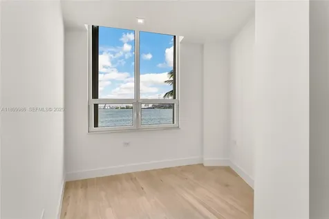 848 Brickell Key Drive Miami FL 33131