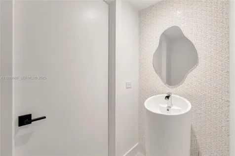 848 Brickell Key Drive Miami FL 33131