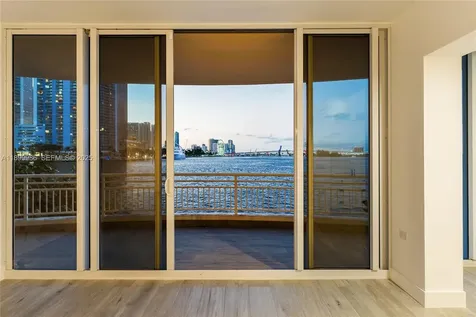 848 Brickell Key Drive Miami FL 33131