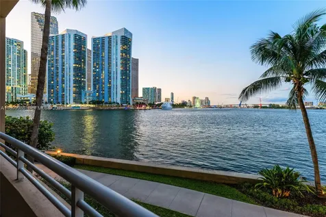 848 Brickell Key Drive Miami FL 33131