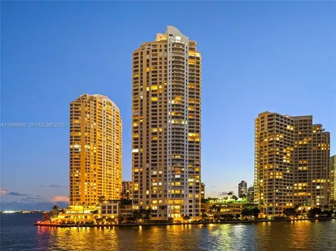 848 Brickell Key Drive Miami FL 33131