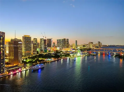 848 Brickell Key Drive Miami FL 33131