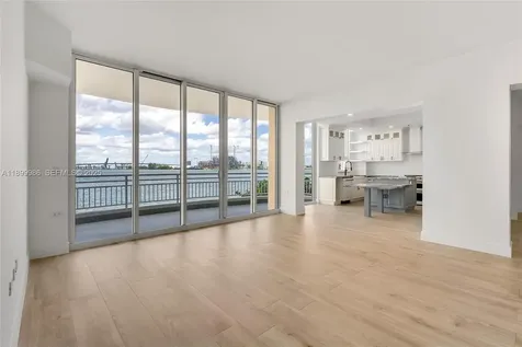 848 Brickell Key Drive Miami FL 33131