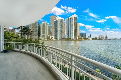 848 Brickell Key Drive Miami FL 33131