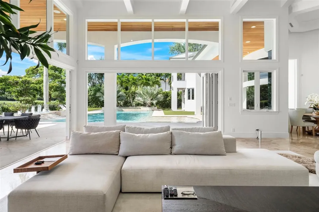 2800 NE 40th Street Fort Lauderdale FL 33308