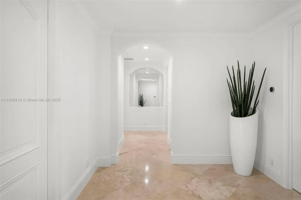 2800 NE 40th Street Fort Lauderdale FL 33308