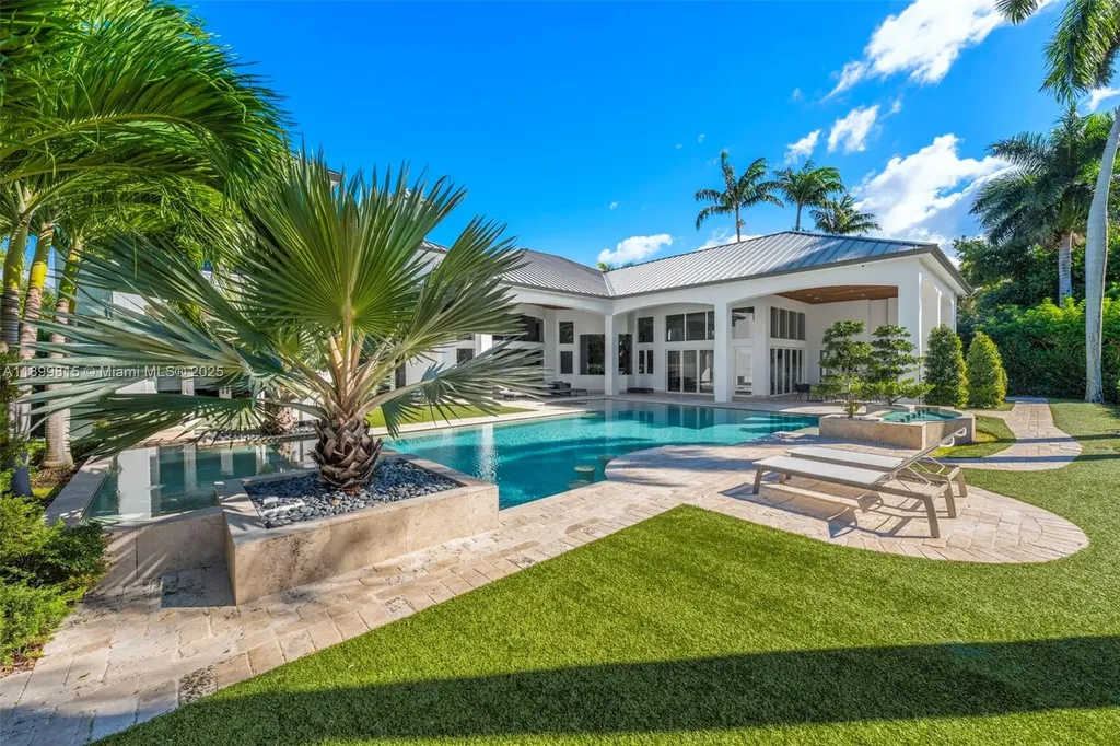 2800 NE 40th Street Fort Lauderdale FL 33308