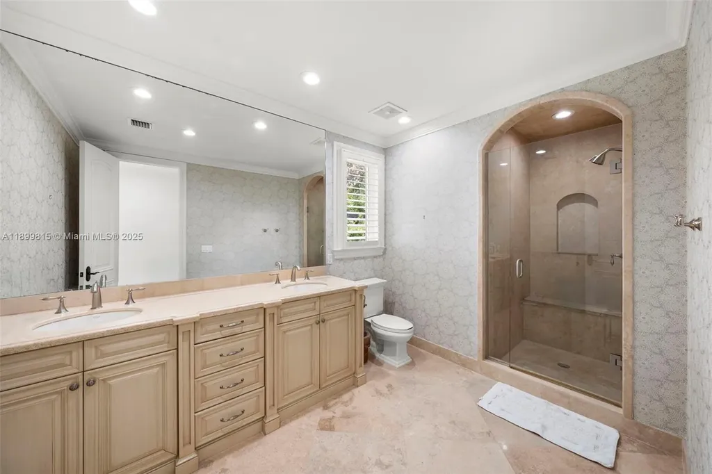 2800 NE 40th Street Fort Lauderdale FL 33308