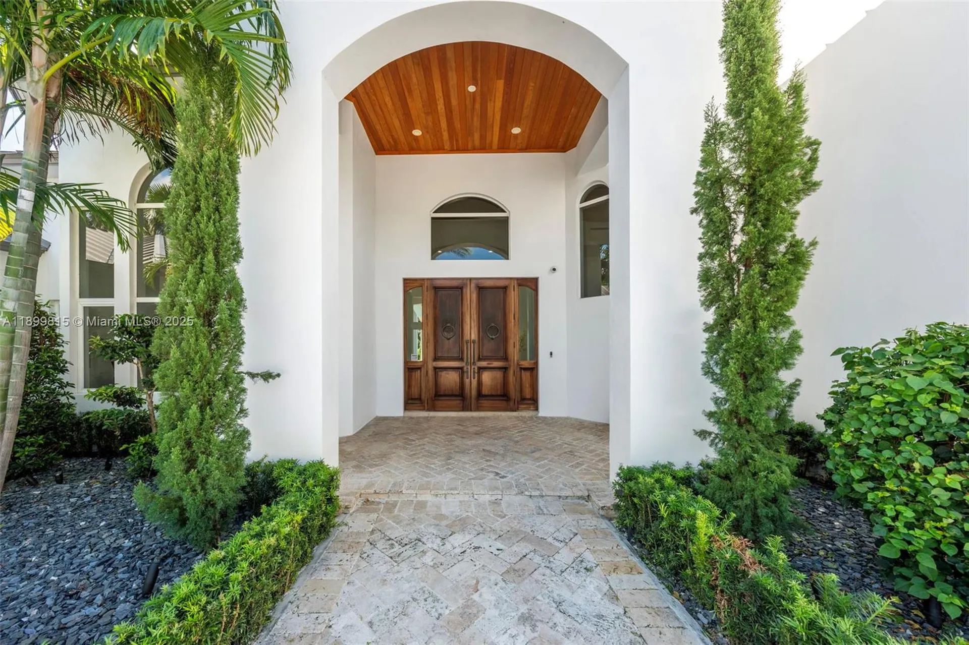 2800 NE 40th Street Fort Lauderdale FL 33308