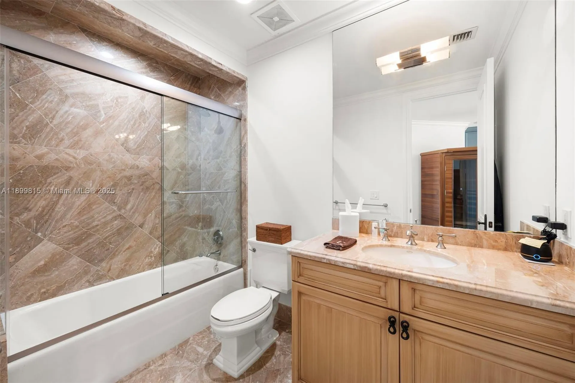 2800 NE 40th Street Fort Lauderdale FL 33308