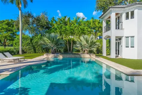 2800 NE 40th Street Fort Lauderdale FL 33308