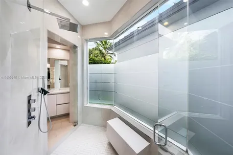 2800 NE 40th Street Fort Lauderdale FL 33308