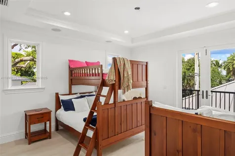 2800 NE 40th Street Fort Lauderdale FL 33308