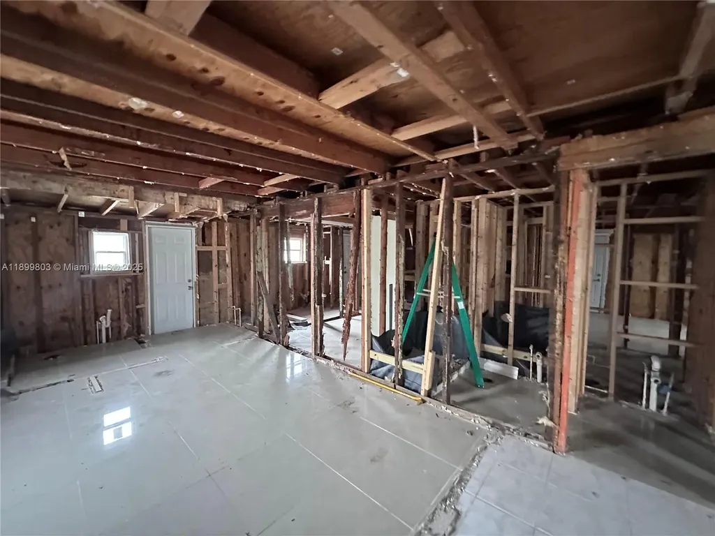 2760 NW 11th Court Fort Lauderdale FL 33311