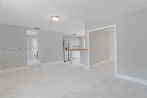 246 NE 13th Street Delray Beach FL 33444