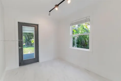 246 NE 13th Street Delray Beach FL 33444