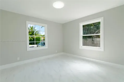 246 NE 13th Street Delray Beach FL 33444