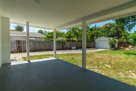 246 NE 13th Street Delray Beach FL 33444