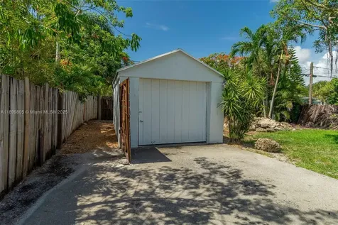 246 NE 13th Street Delray Beach FL 33444